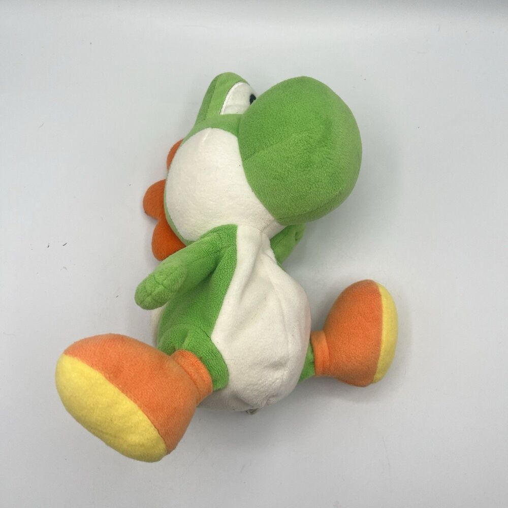 10” Super Mario Yoshi Plush 2021 Jakks Pacific